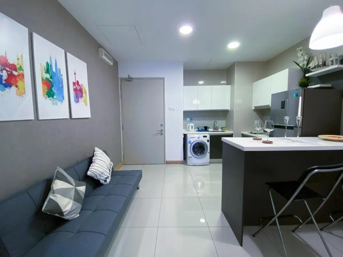 شقة Lily And Loft - Kl Gateway Bangsar Lrt, Wifi, Netflix كوالالمبور