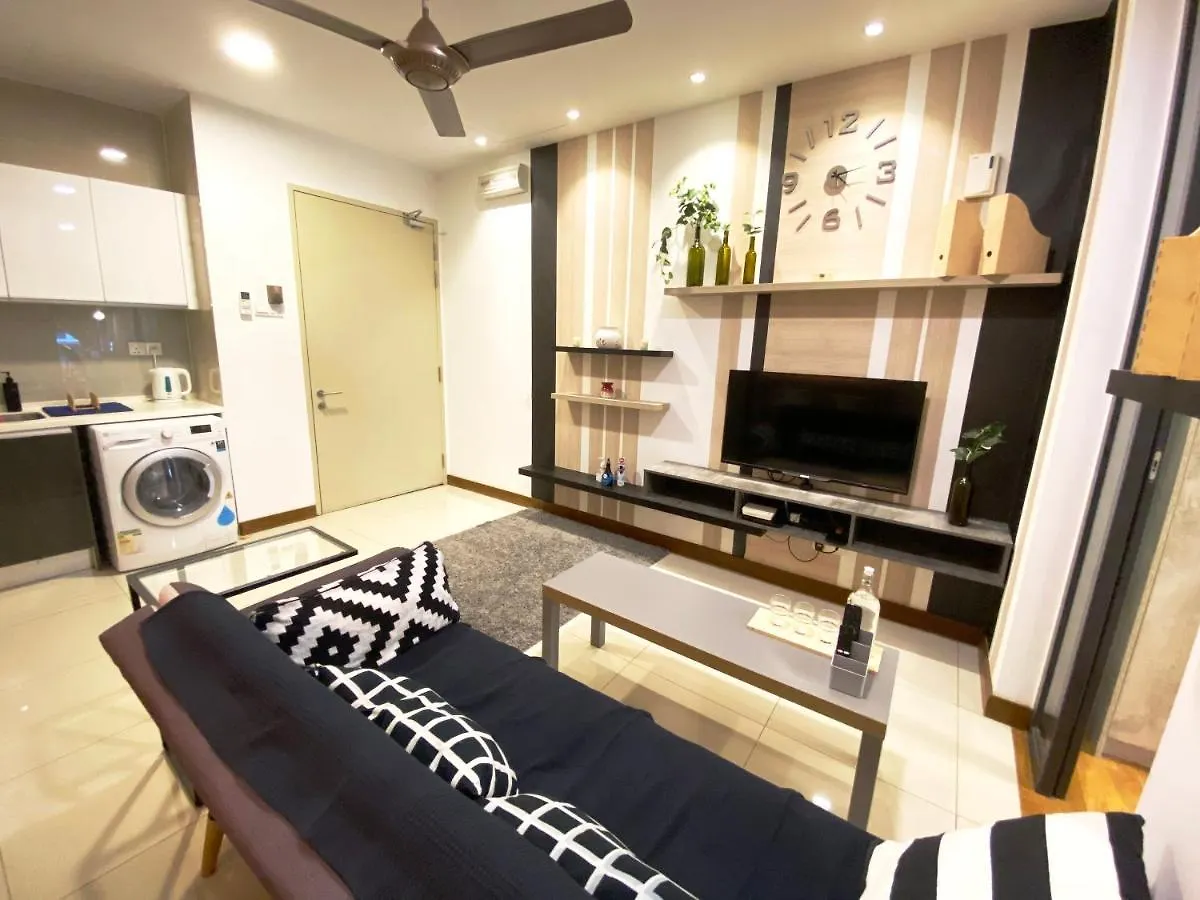 Lily And Loft - Kl Gateway Bangsar Lrt, Wifi, Netflix Apartment Kuala Lumpur